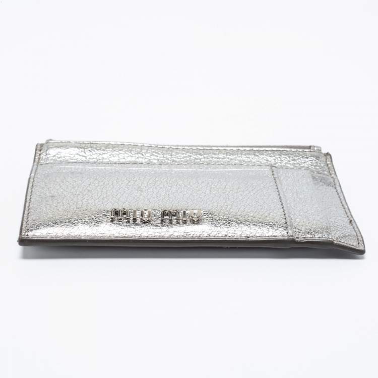 Pre Owned Miu Miu Metallic Silver Leather Zip Card Holder