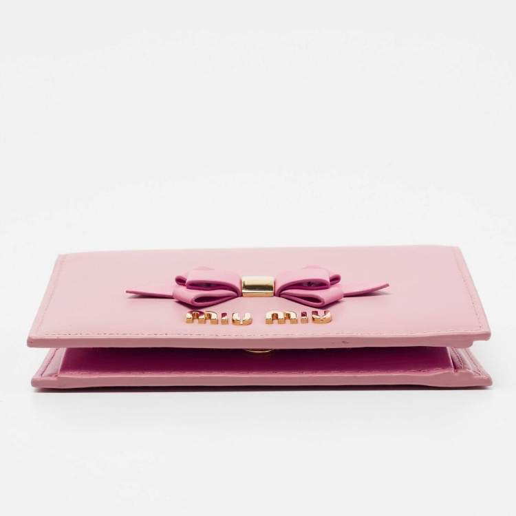Pre Owned Miu Miu Pink Leather Bow Detail Compact Wallet
