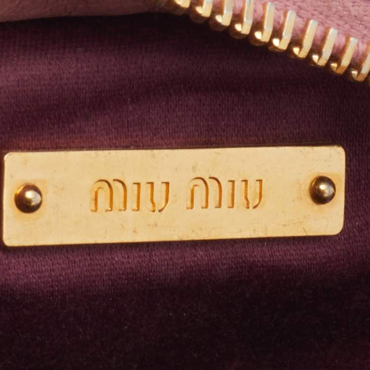 Pre Owned Miu Miu Dusty Pink Matelasse Leather Zipper Crossbody Bag