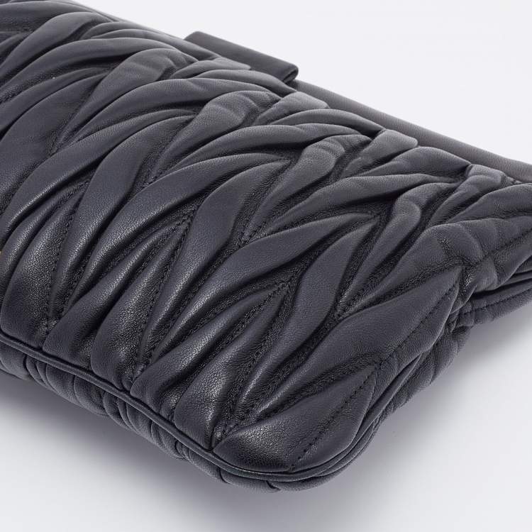 Pre Owned Miu Miu Black Matelassé Leather Frame Clutch