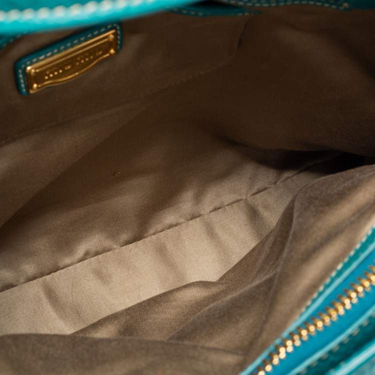 Pre Owned Miu Miu Green Vitello Caribu Leather Middle Zip Tote