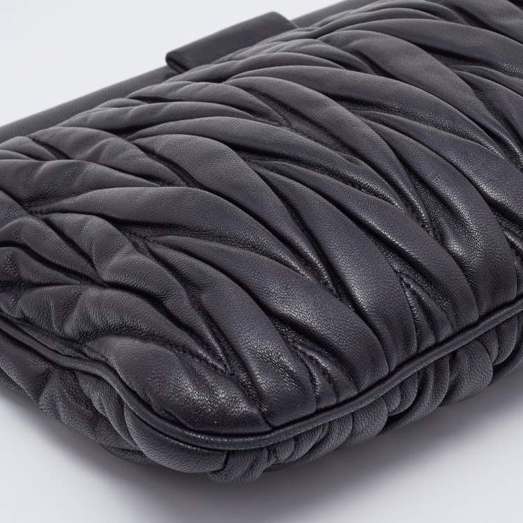 Pre Owned Miu Miu Black Matelasse Leather Frame Clutch 