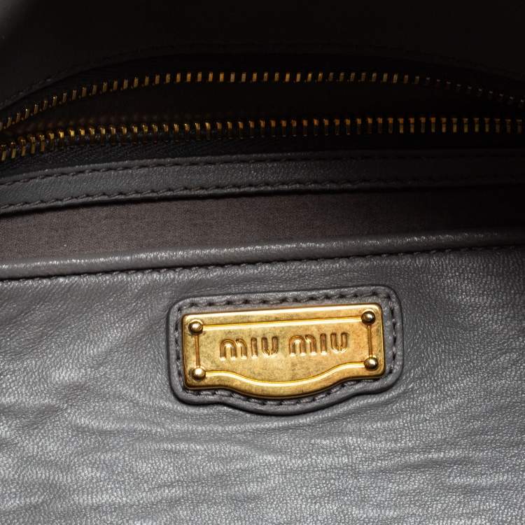 Pre Owned Miu Miu Grey Matelassé Leather Flap Tote