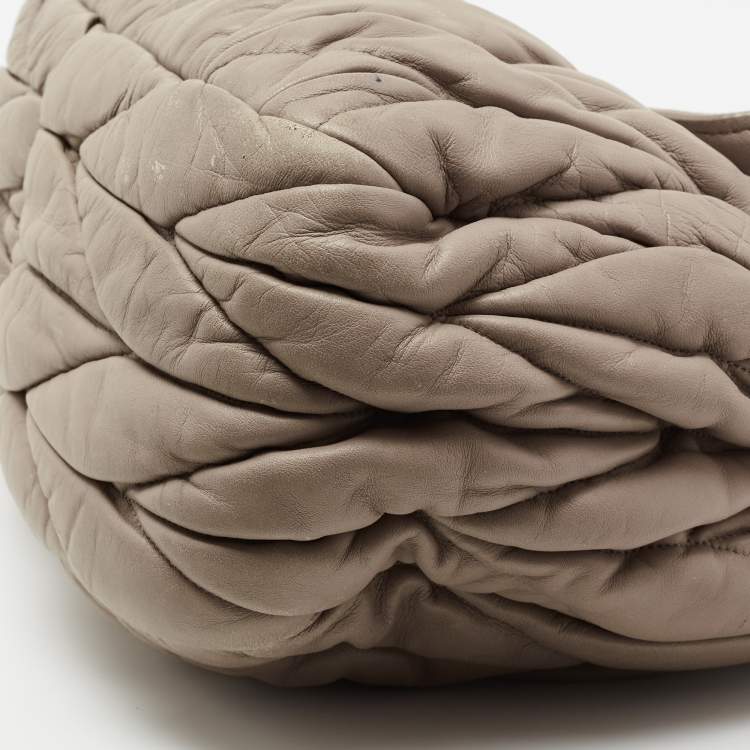 Pre Owned Miu Miu Beige Matelasse Leather Sacca 2 Shoulder Bag