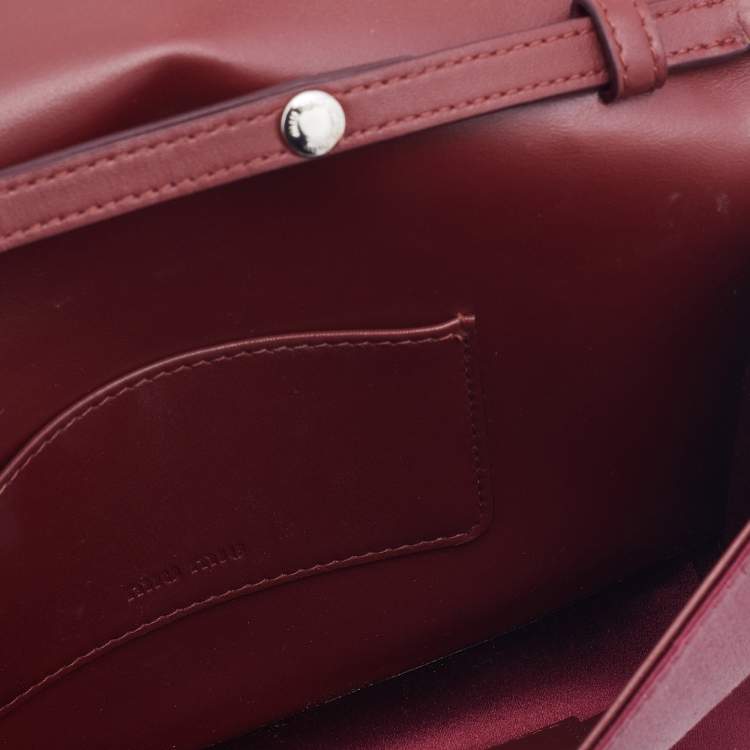 Pre Owned Miu Miu Burgundy Satin Crystal Embellished Chain Shoulder Bag