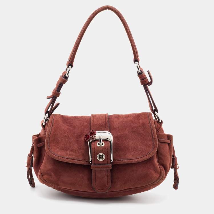 【BBYB】22FW★ Miu Suede Shoulder Bag Miu Miu // Brown & Silver Suede Shoulder Bag – VSP Consignment