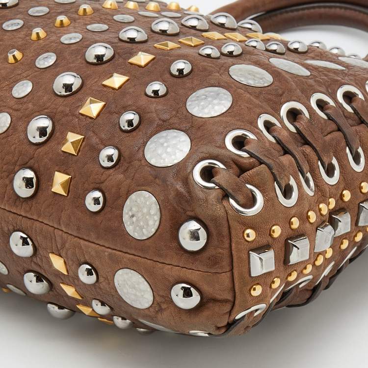 مملوكة مسبقًا Miu Miu Brown Studded Leather Monk Zip Satchel