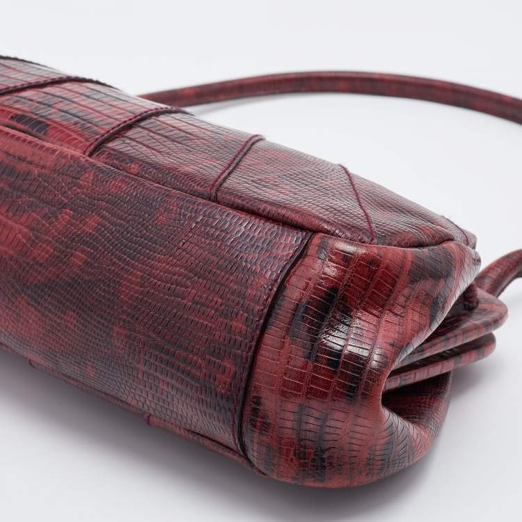 Pre Owned Miu Miu Burgundy Lizard Embossed Leather Kiss Lock Shoulder Bag