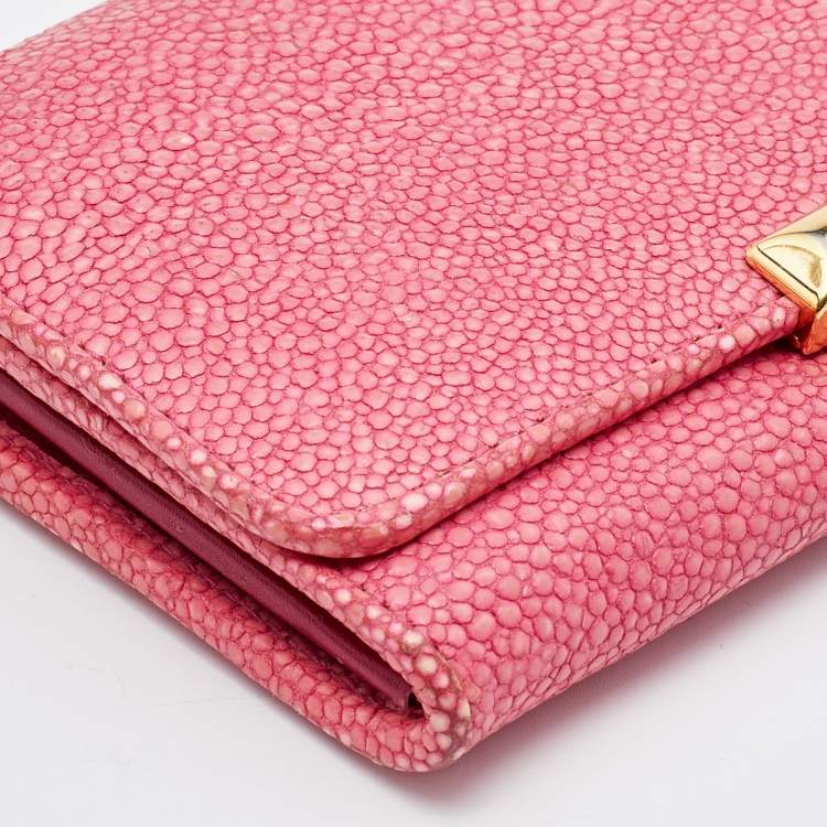 Pre Owned Miu Miu Pink Stingray Leather Logo Flap Continental Wallet
