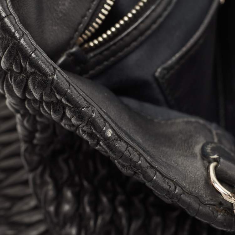 Pre Owned Miu Miu Black Matelassé Leather 2 Way Bag