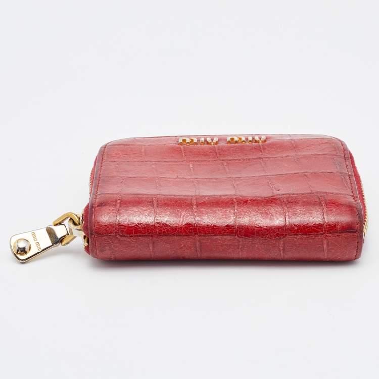 Pre Owned Miu Miu Red Croc Embossed Leather Compact Zip Around Wallet