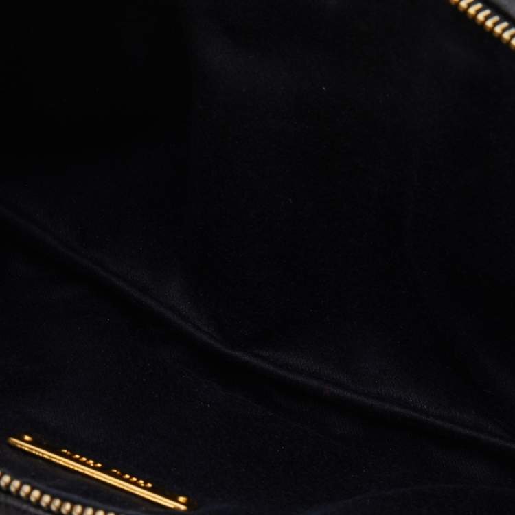 Pre Owned Miu Miu Black Matelassé Leather Top Zip Clutch 