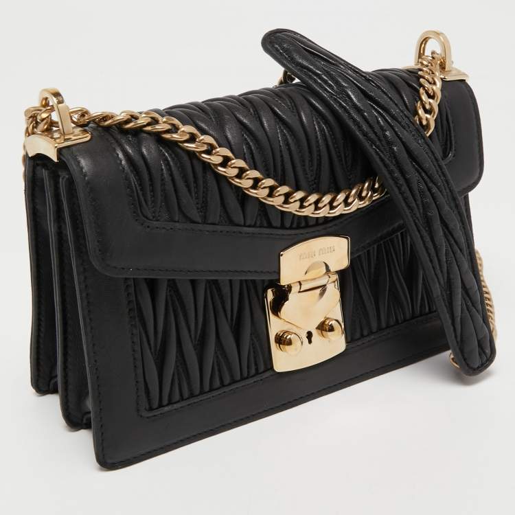 Pre Owned Miu Miu Black Matelassé Leather Confidential Shoulder Bag