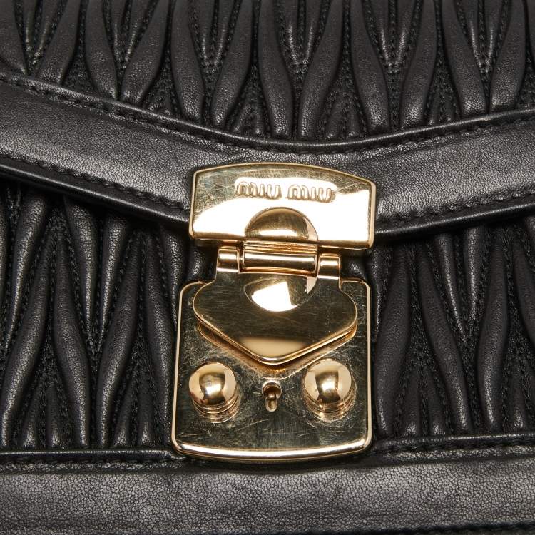Pre Owned Miu Miu Black Matelassé Leather Confidential Shoulder Bag