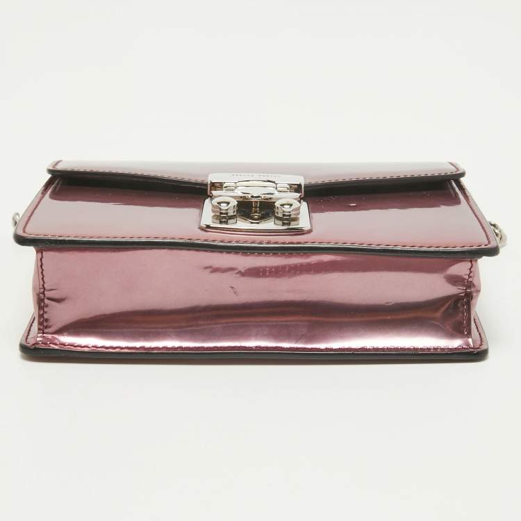 Pre Owned Miu Miu Pink Patent Leather Pushlock Flap Chain Crossbody Bag