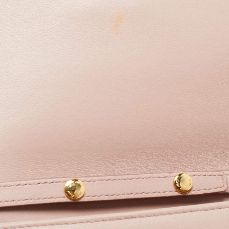 Pre Owned Miu Miu Pink Matelasse Leather Flap Chain Clutch