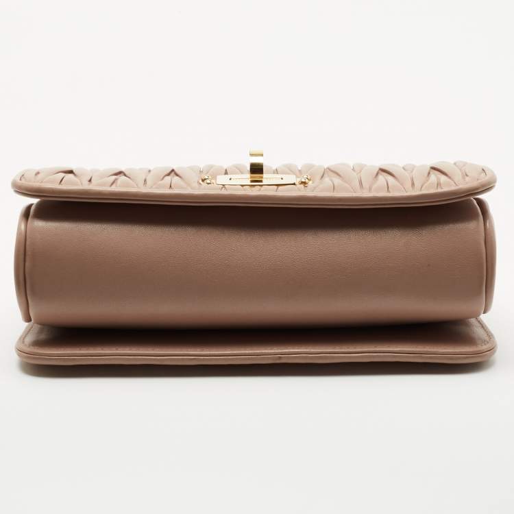 Pre Owned Miu Miu Beige Matelassé Leather Turnlock Flap Shoulder Bag