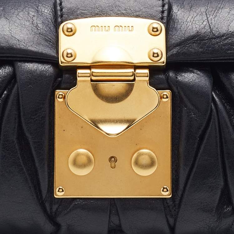 Pre Owned Miu Miu Black Matelasse Leather Pushlock Clutch Bag