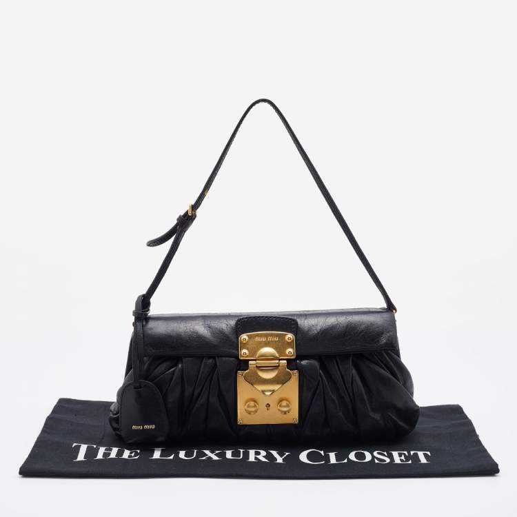 Pre Owned Miu Miu Black Matelasse Leather Pushlock Clutch Bag