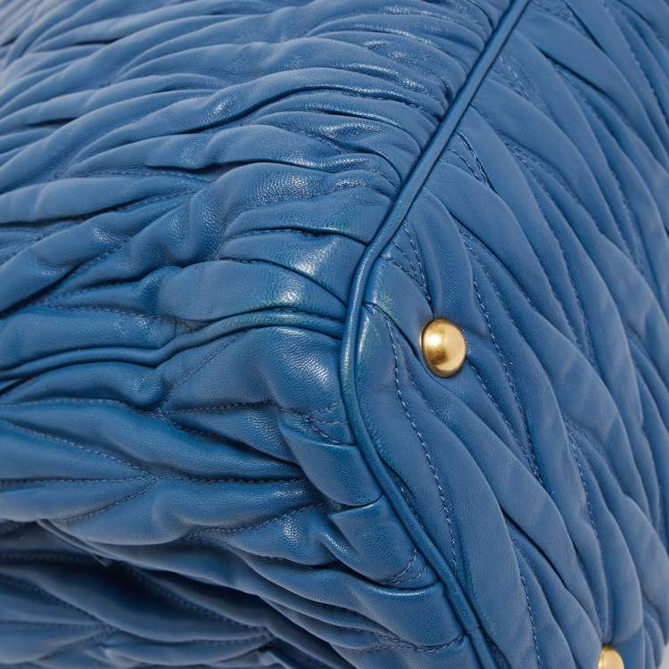 Pre Owned Miu Miu Blue Matelasse Leather Top Zip Tote