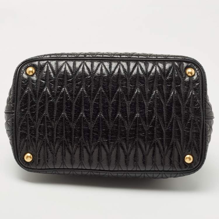 Pre Owned Miu Miu Black Matelassé Leather Bow Tote