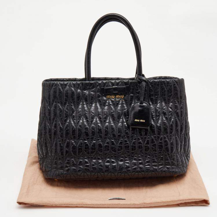 Pre Owned Miu Miu Black Matelassé Leather Bow Tote