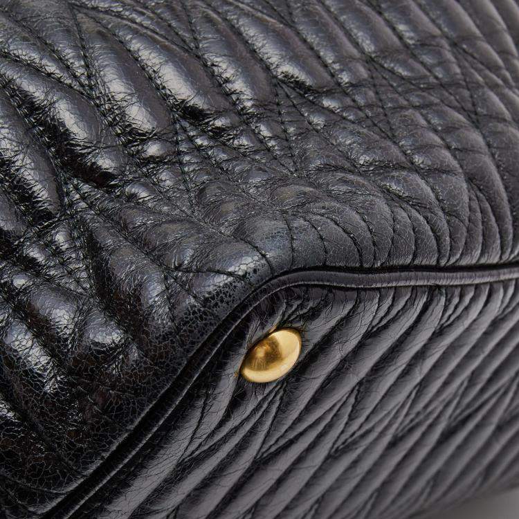 Pre Owned Miu Miu Black Matelassé Leather Bow Tote