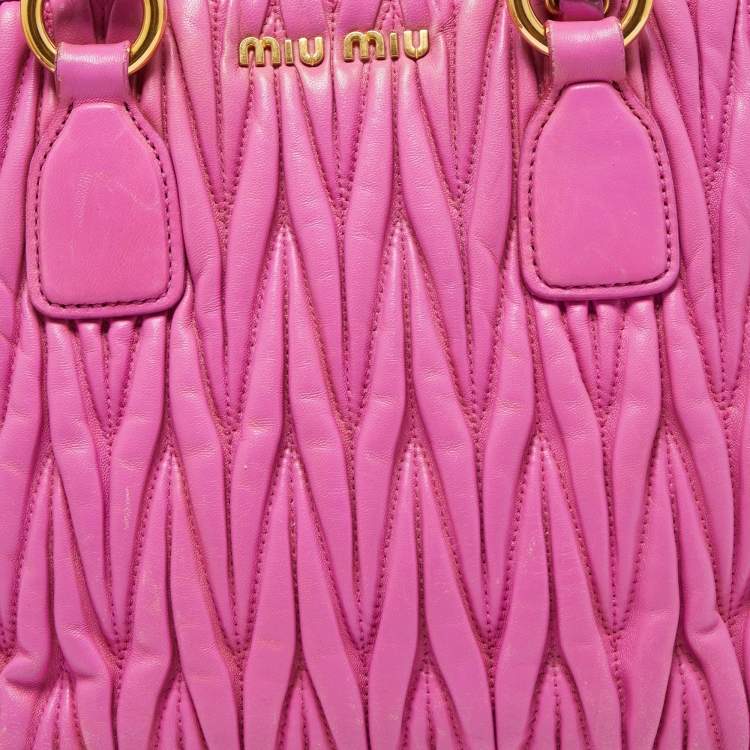 Pre Owned Miu Miu Fuchsia Matelasse Leather Zip Satchel