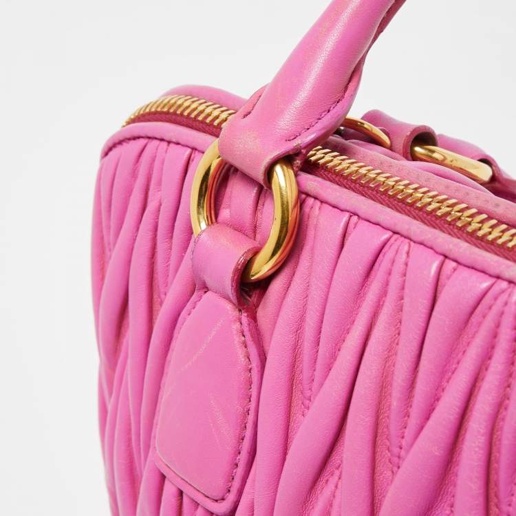 Pre Owned Miu Miu Fuchsia Matelasse Leather Zip Satchel