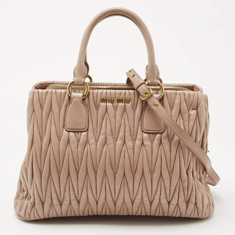 Pre Owned Miu Miu Beige Matelasse Leather Top Zip Tote