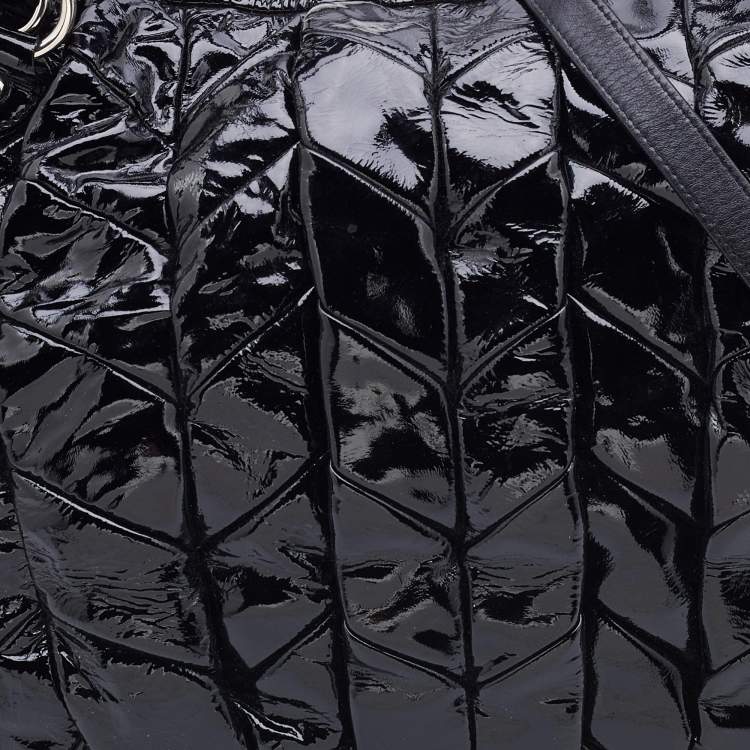 Pre Owned Miu Miu Black Quilted Patent Leather Hobo