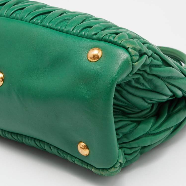 Pre Owned Miu Miu Green Matelassé Leather Snap Tote