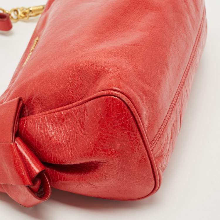 Pre Owned Miu Miu Red Vitello Lux Leather Bow Pochette Bag