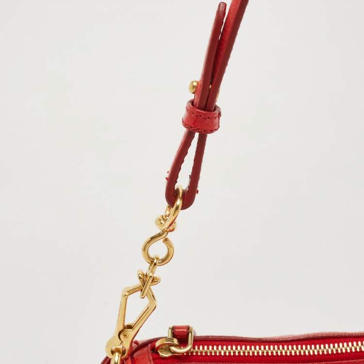Pre Owned Miu Miu Red Vitello Lux Leather Bow Pochette Bag