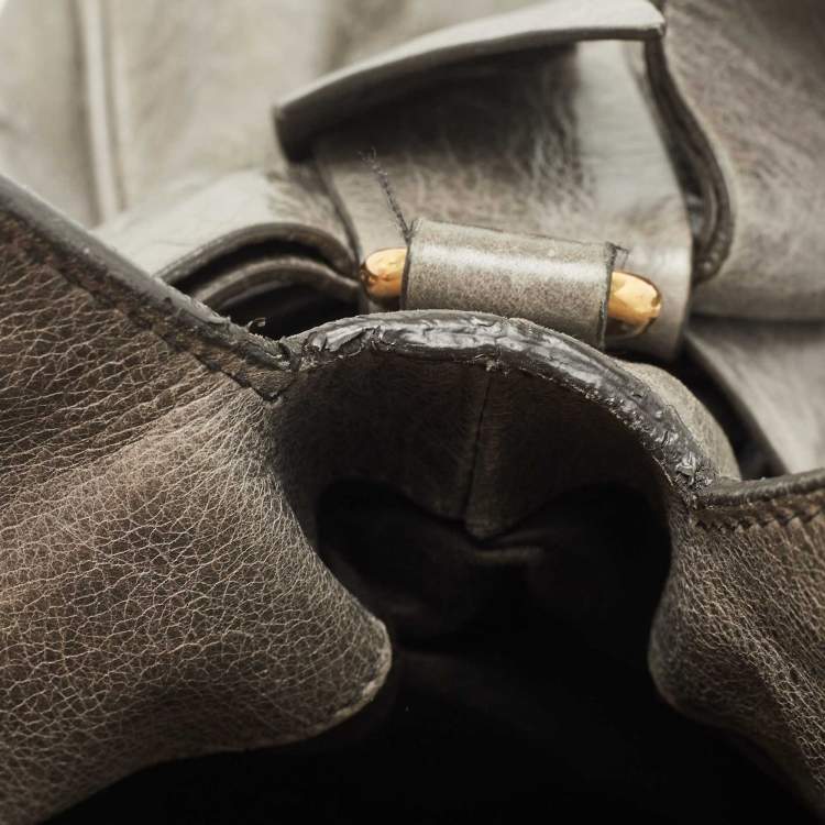 Pre Owned Miu Miu Grey Vitello Lux Leather Side Bow Bag