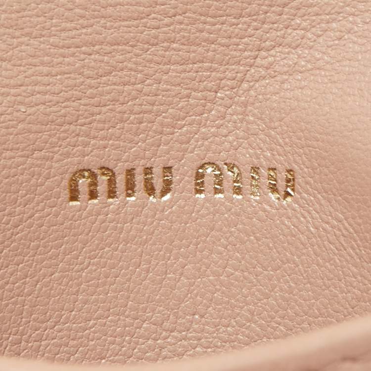 Pre Owned Miu Miu Beige Matelasse Leather Compact Flap Card Case