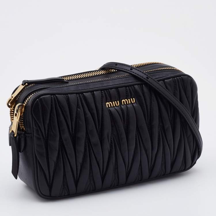 Pre Owned Miu Miu Black Matelassé Leather Double Zip Crossbody Bag