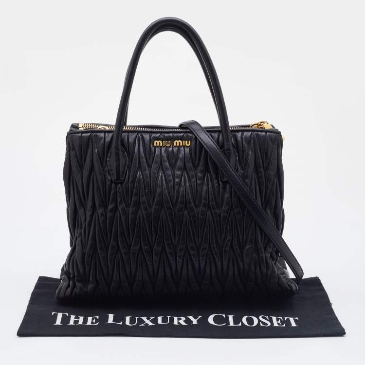 Pre Owned Miu Miu Black Matelasse Leather Double Zip Tote