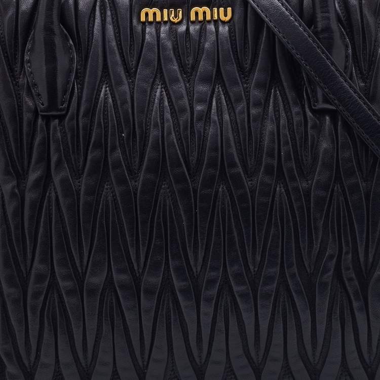 Pre Owned Miu Miu Black Matelasse Leather Double Zip Tote