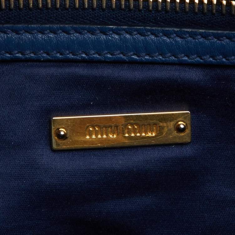 Pre Owned Miu Miu Blue Grained Leather Pushlock Top Handle Bag