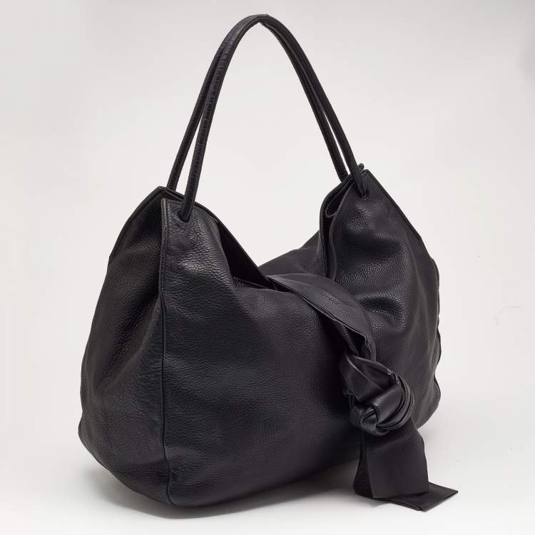 Pre Owned Miu Miu Black Leather Hobo