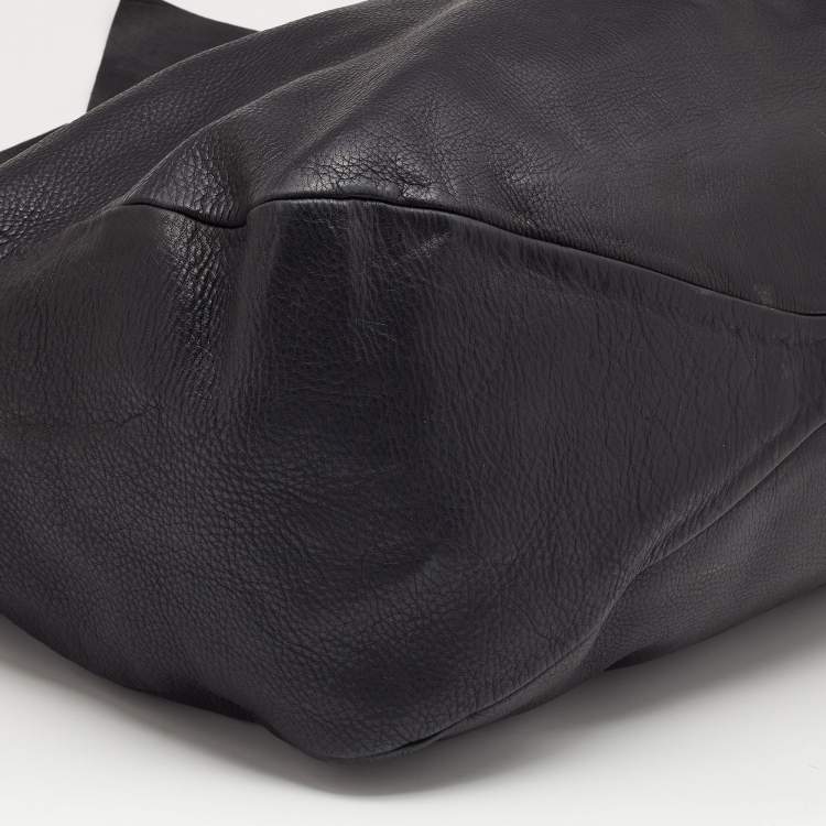 Pre Owned Miu Miu Black Leather Hobo