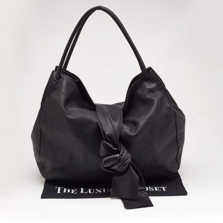 Pre Owned Miu Miu Black Leather Hobo
