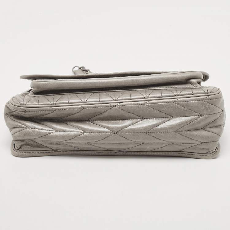 Pre Owned Miu Miu Grey Vitello Shine Leather Flap Shoulder Bag