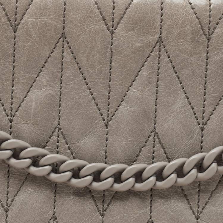 Pre Owned Miu Miu Grey Vitello Shine Leather Flap Shoulder Bag