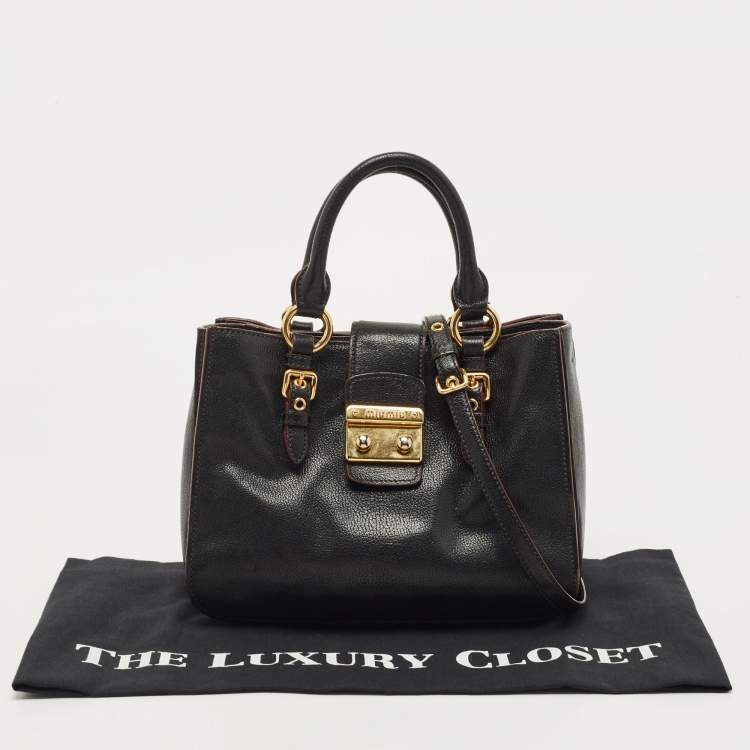 Pre Owned Miu Miu Black Leather Pushlock Flap Shoulder Bag