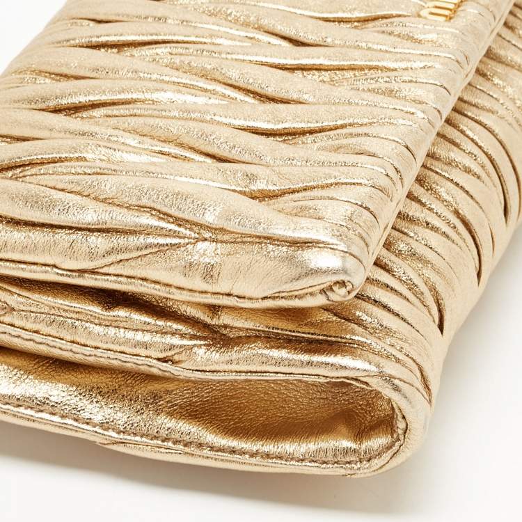Pre Owned Miu Miu Metallic Gold Matelasse Leather Flap Chain Clutch