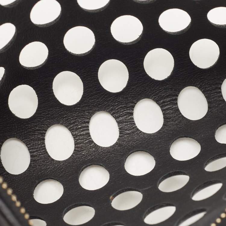 Pre Owned Miu Miu Black Laser Cut Leather Zip Pouch