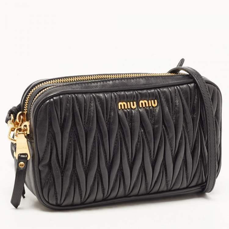 Pre Owned Miu Miu Black Matelassé Leather Double Zip Pouch