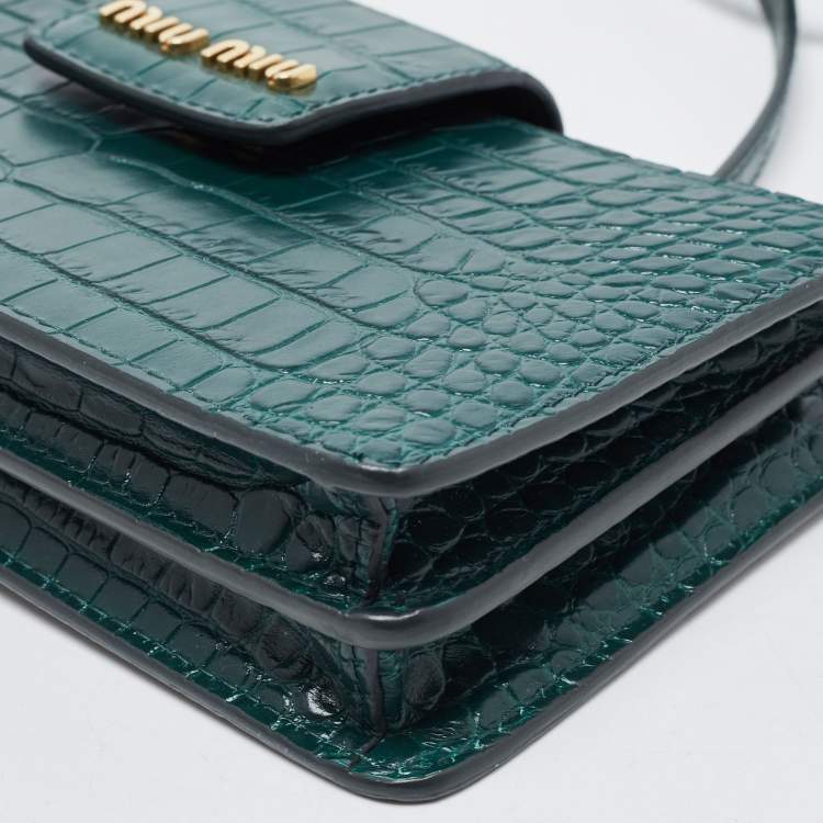 Pre Owned Miu Miu Green Croc Embossed Leather Phone Wallet Crossbody Bag